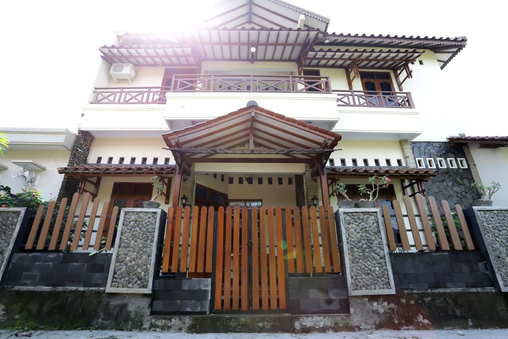 Griya Kedasih Guesthouse Yogyakarta Eksteriør bilde